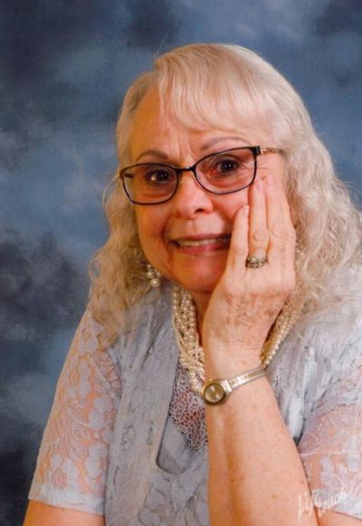 Evelyn White Profile Photo
