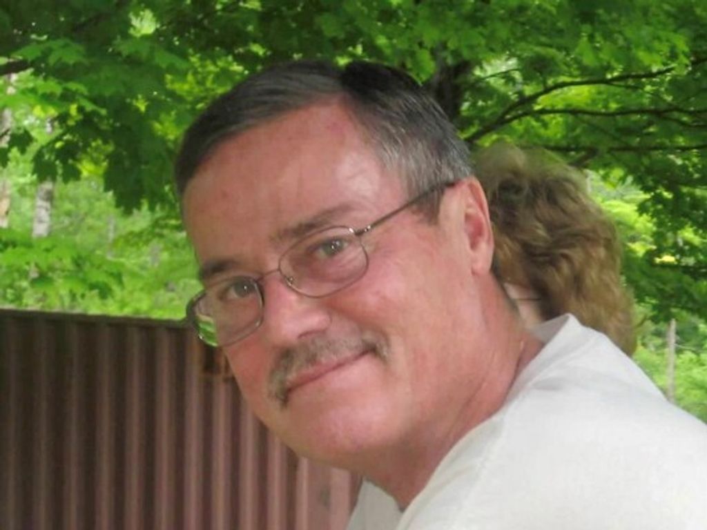 Daniel R. Grulich Profile Photo