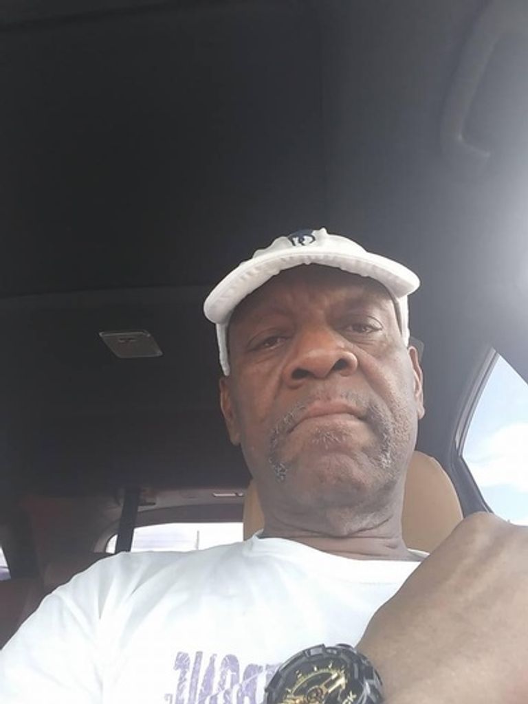 Larry Douglas Profile Photo