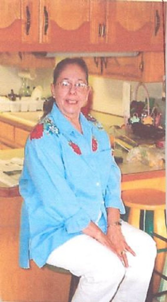 Yolanda Stone