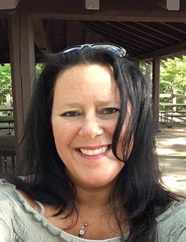 Cerina Renee' Foister Profile Photo