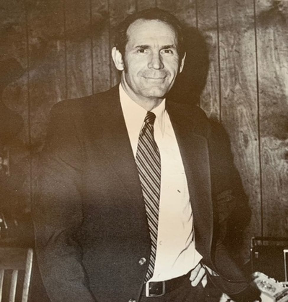 Dennis Lee Versch Profile Photo