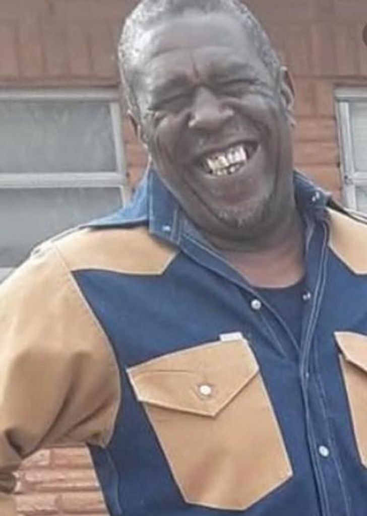 Warrell Davis Profile Photo