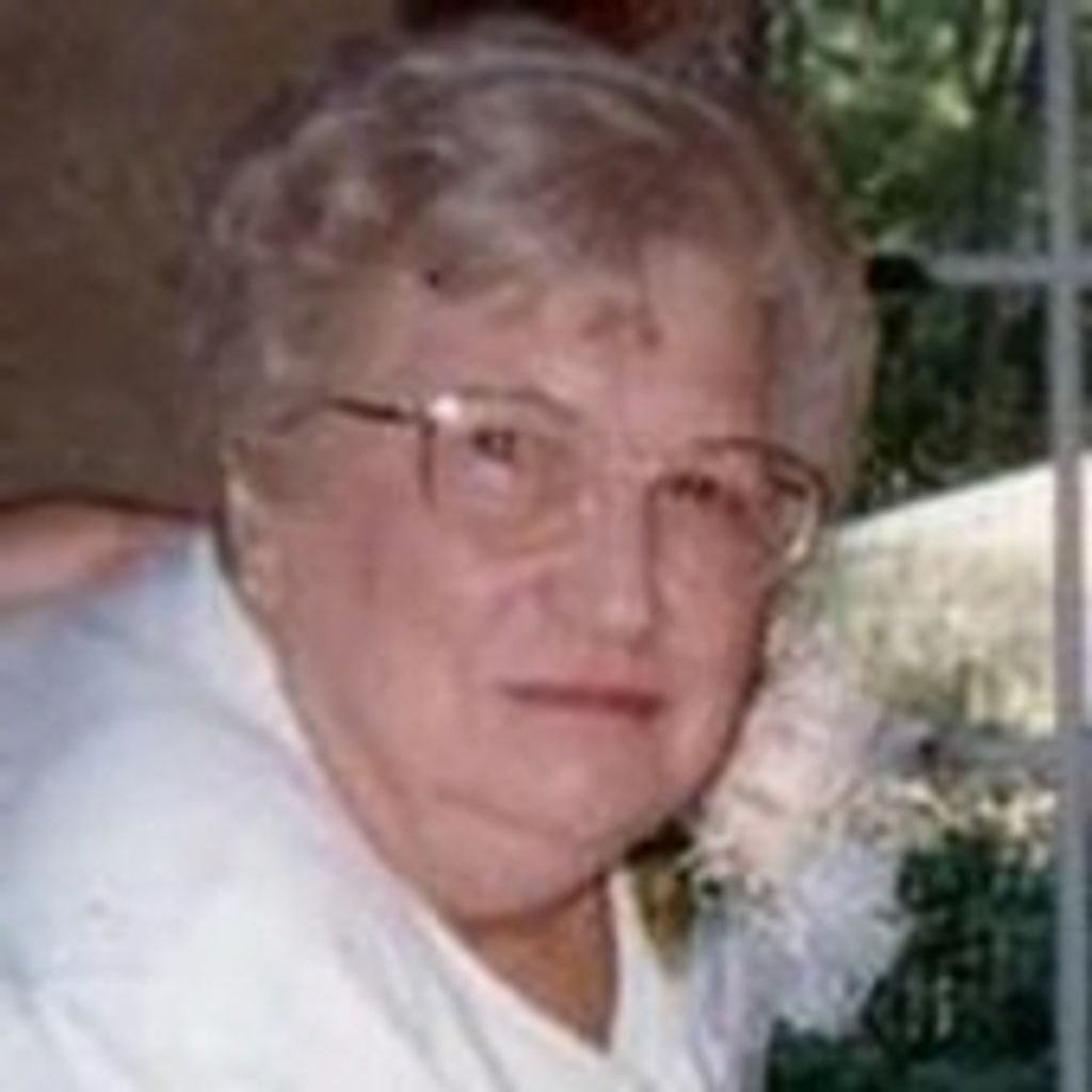 Julia Jones