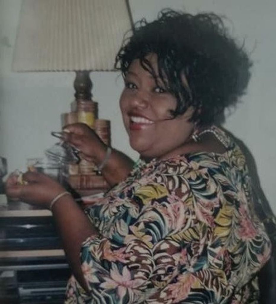 Loretta "Niecy" Crutcher Profile Photo