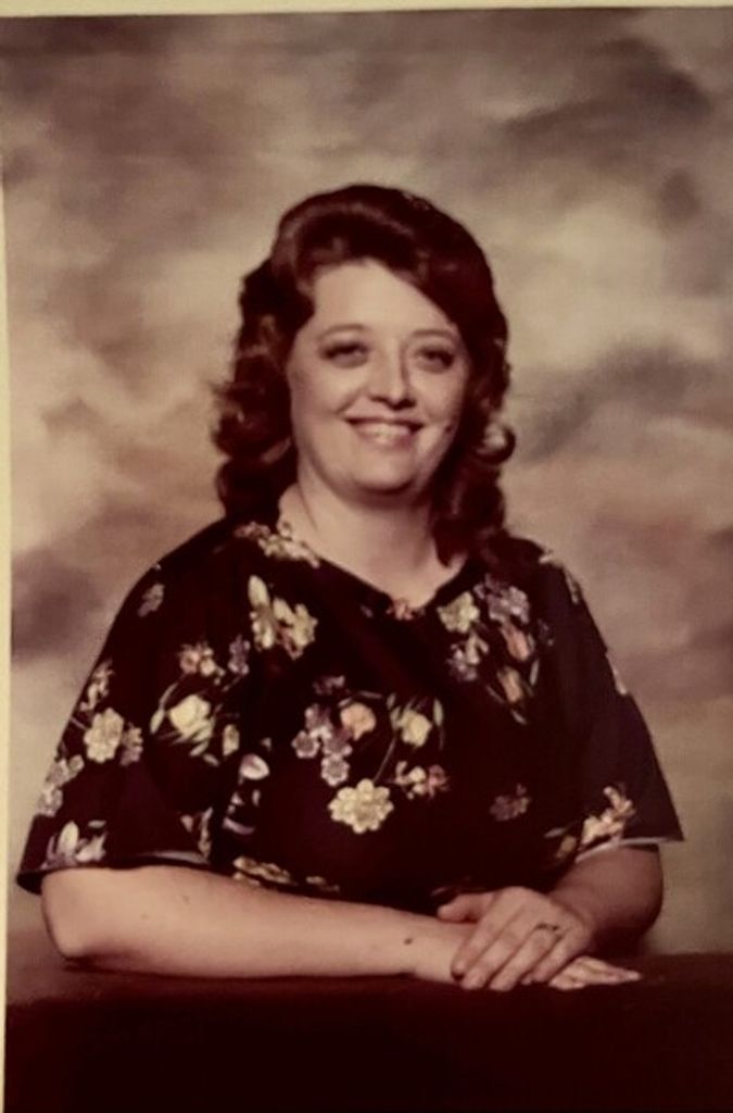 Patricia Woody Canham Profile Photo