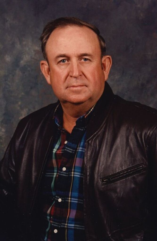 Bro. Lowell Thomas "Tom" Foster Profile Photo