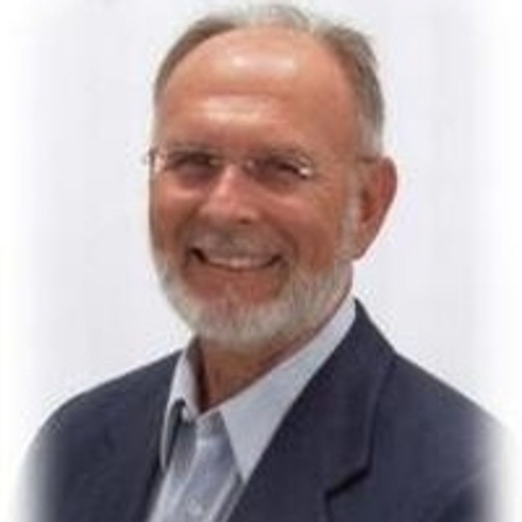 Dr Thomas E. Jones