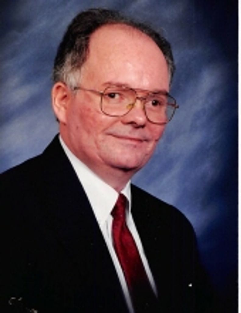 Mark Ellis Walton Profile Photo