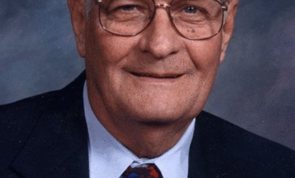 Donald  Wienstroer
