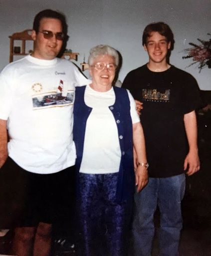 Eleanor Bruce photo gallery thumbnail 94 of 107