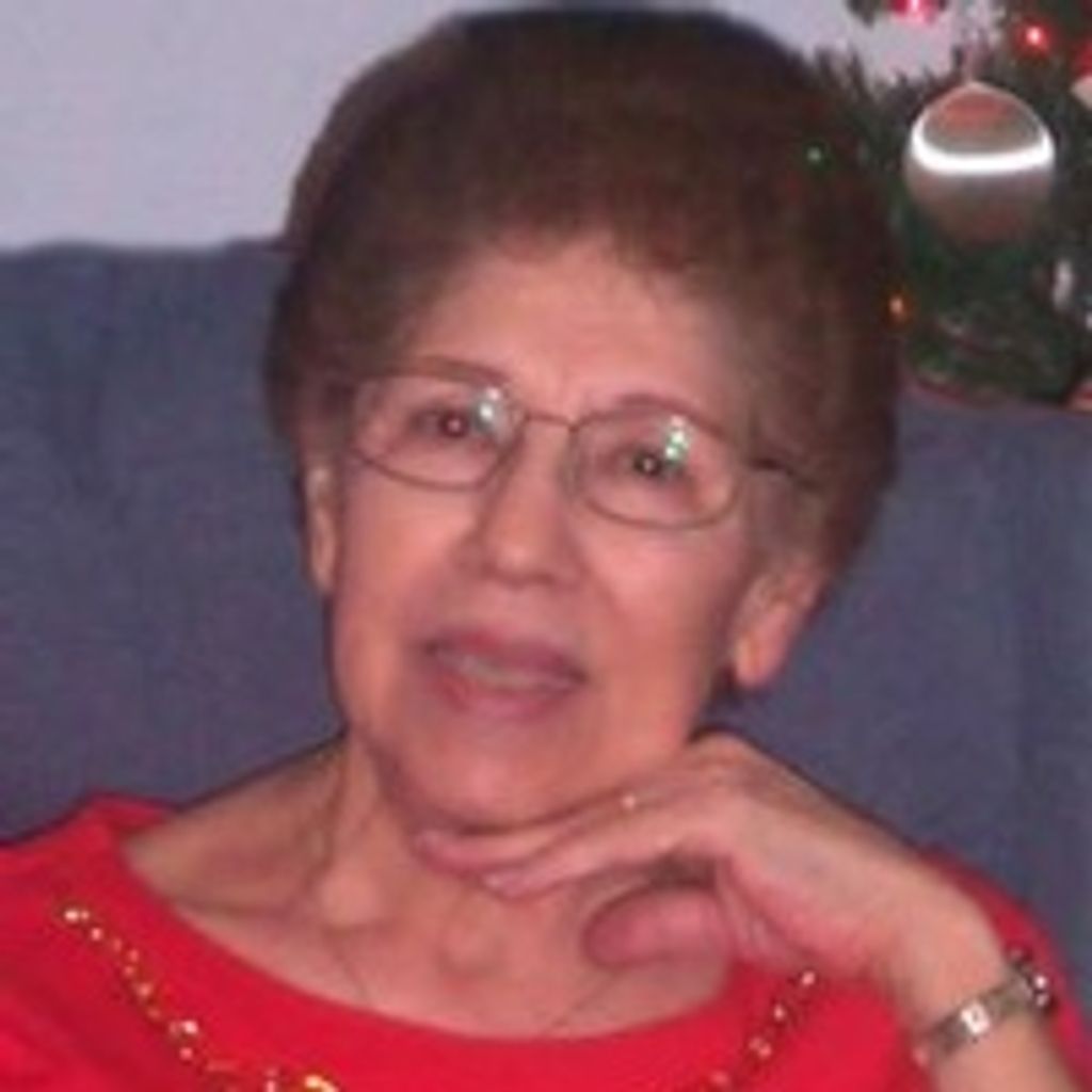 Carmen R Houlihan