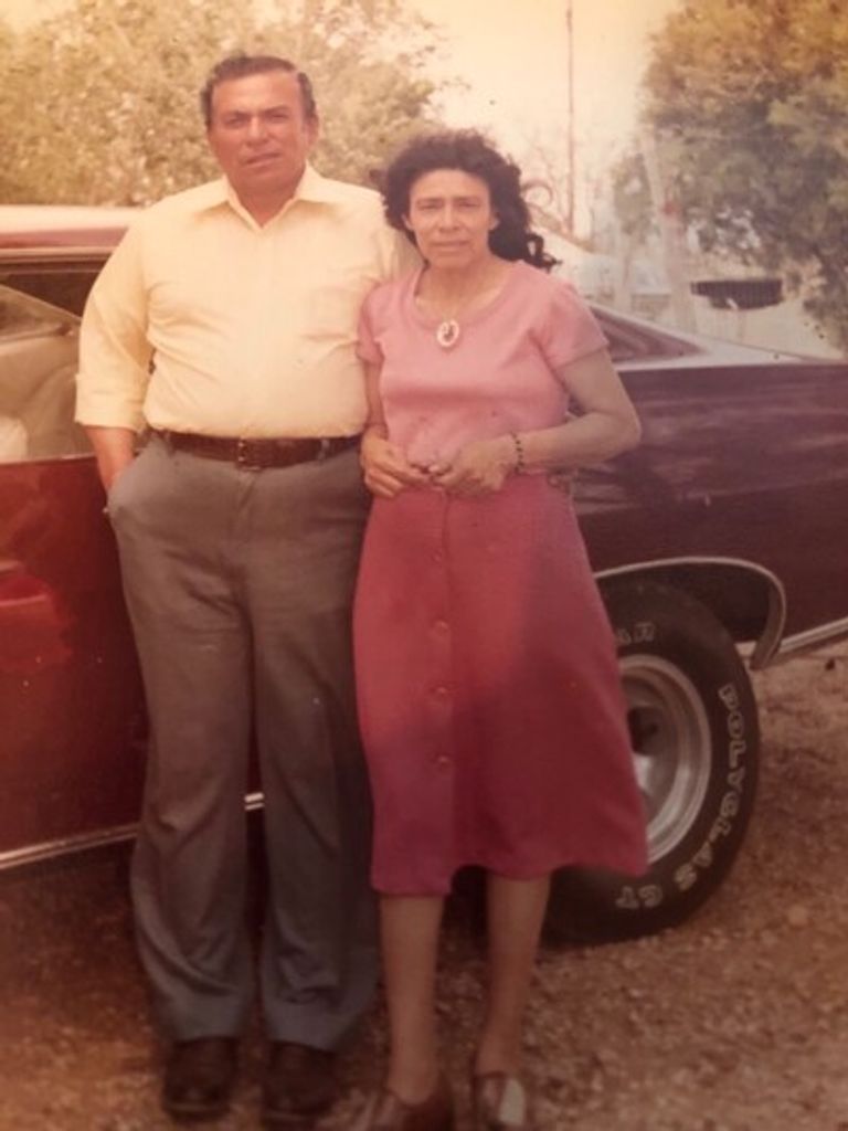 Aurora Esquivel Profile Photo