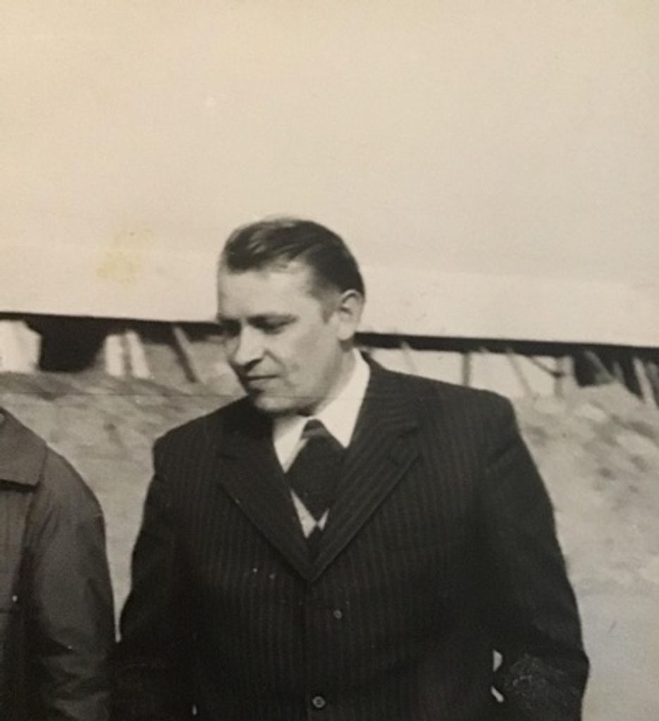 Czeslaw A. Mietelka Profile Photo