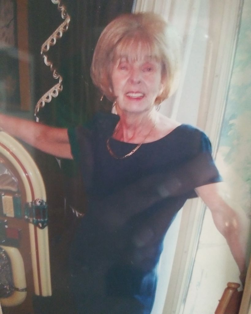 Mary E. Hollingsworth Profile Photo