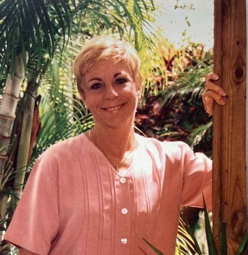Claudia Deprez Profile Photo