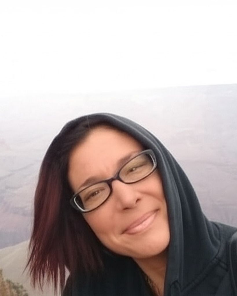 Susan "Sioux" Handschiegel Profile Photo