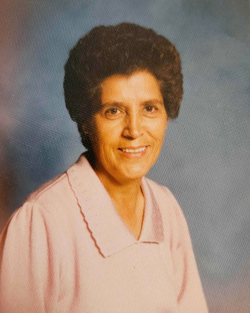 Dora Vigil Profile Photo