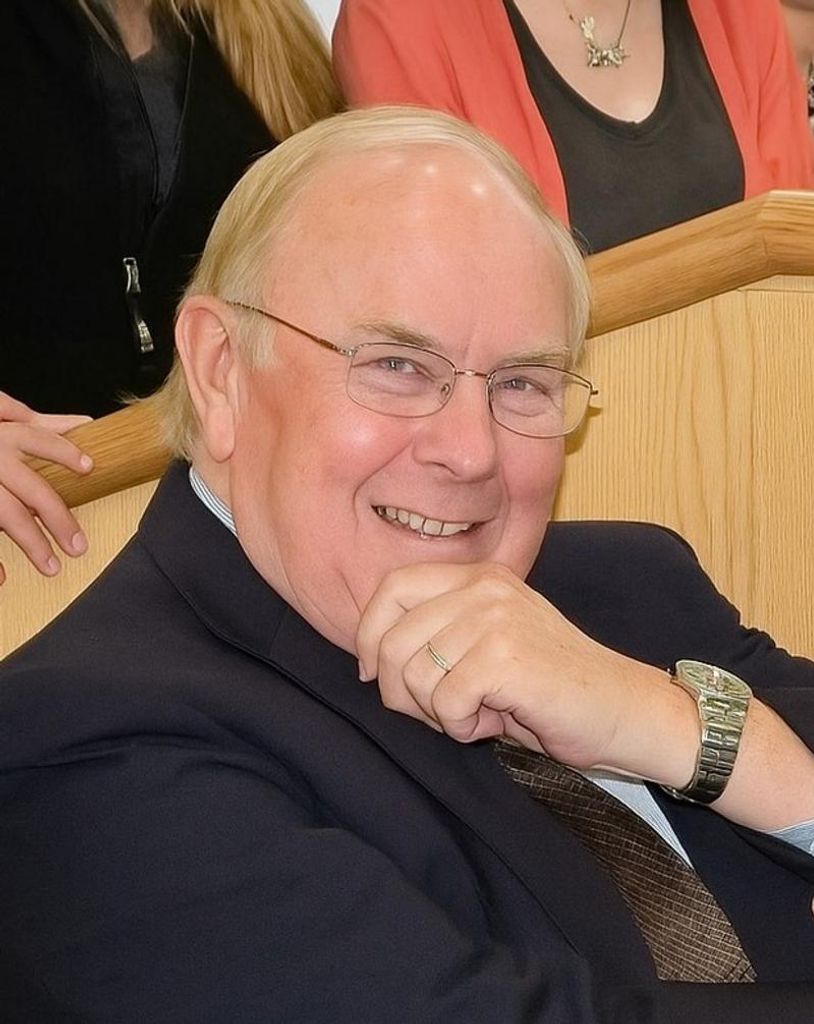 Richard L. Hilliard Profile Photo