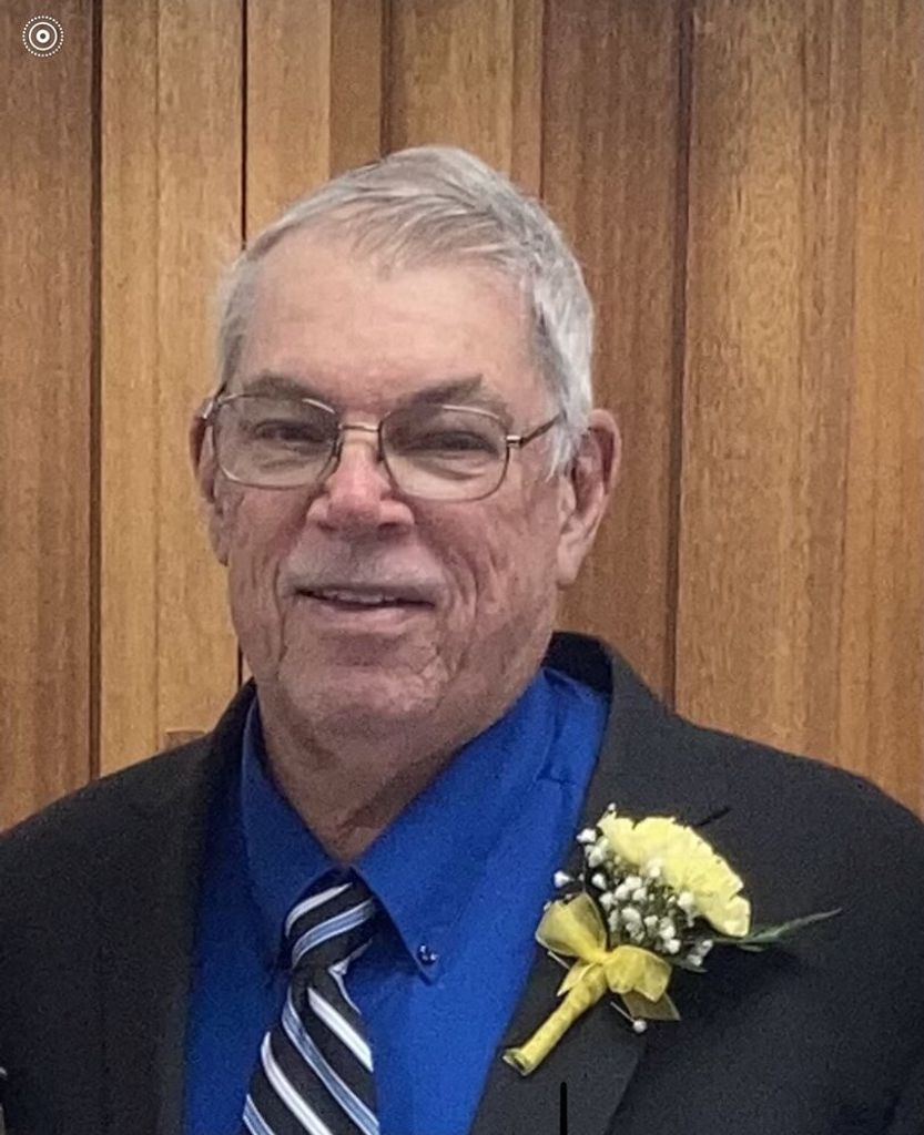 Richard L Lundien
