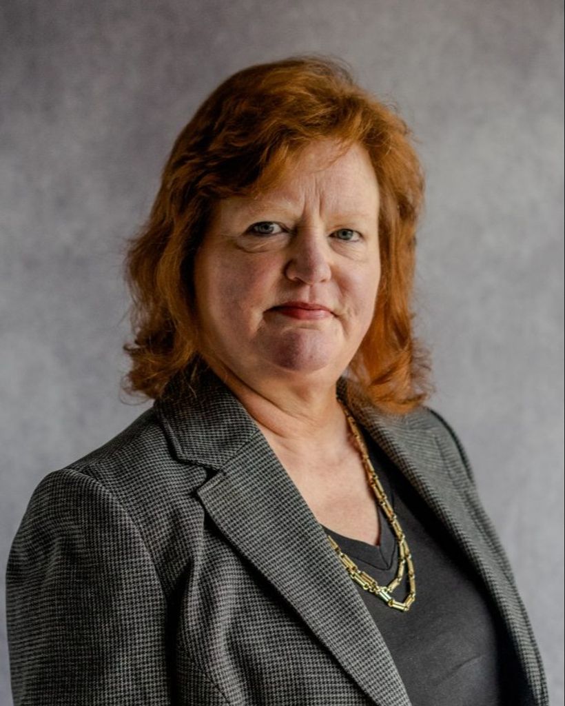 DeeDee Bly