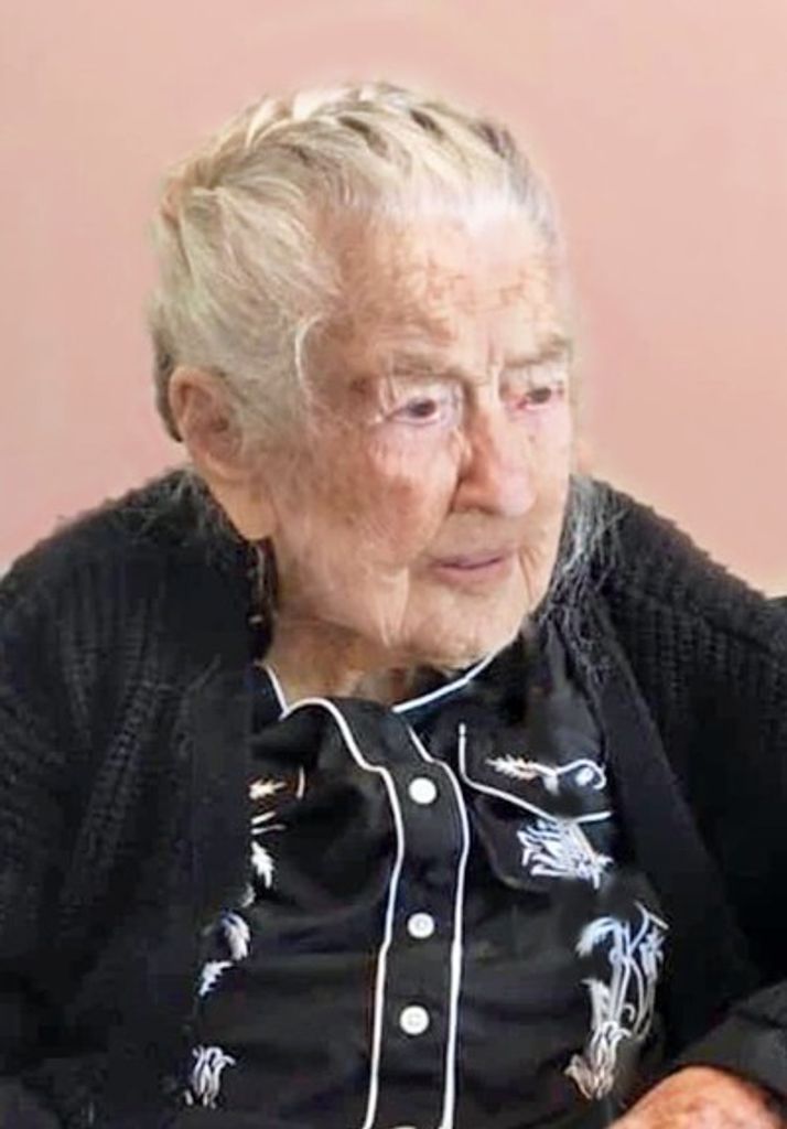 Fern Mildred Davisson Profile Photo