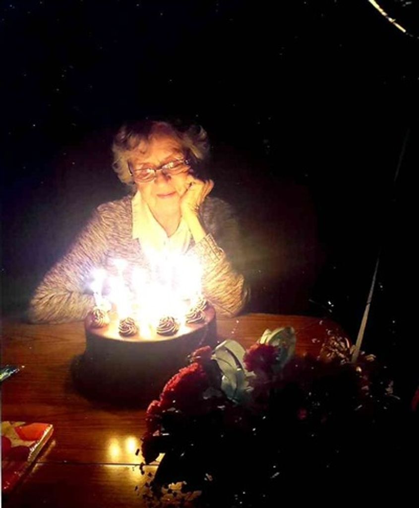 Violet K. Warholic Profile Photo