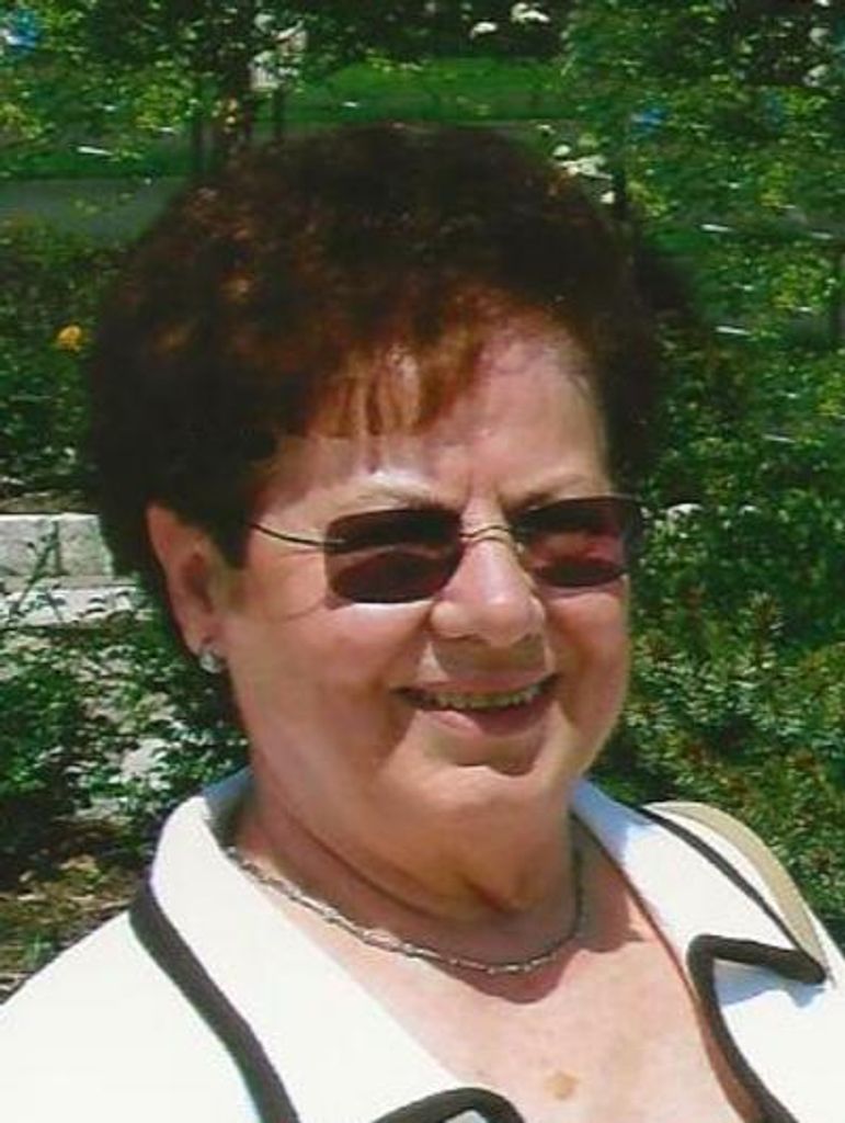 Louise Planamente Profile Photo