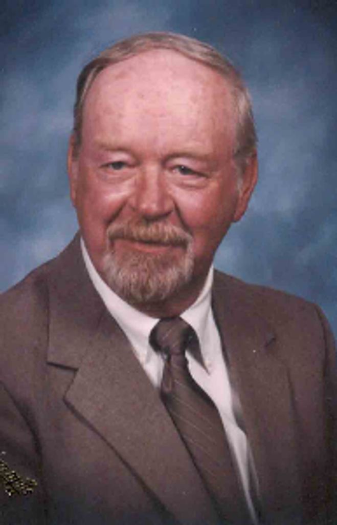 Desmond Russell Eynouf Profile Photo