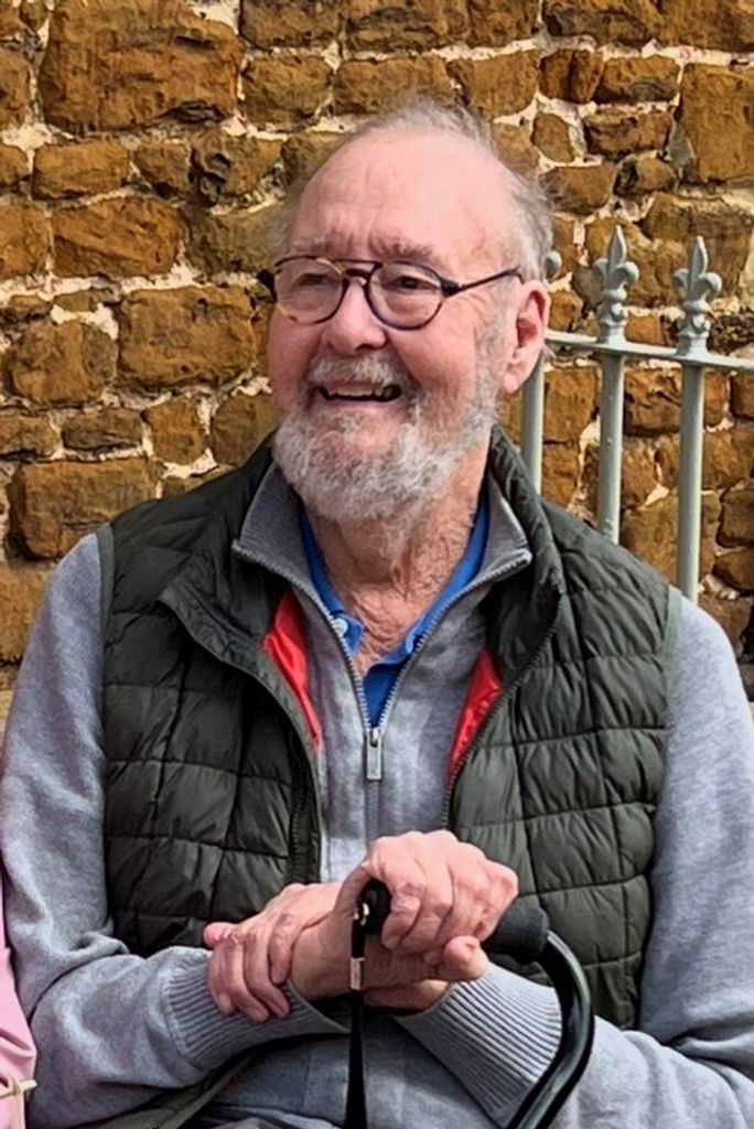 Graham John Scoles Profile Photo