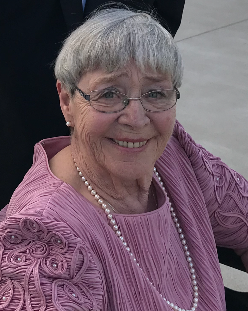 Linda Elmburg Profile Photo