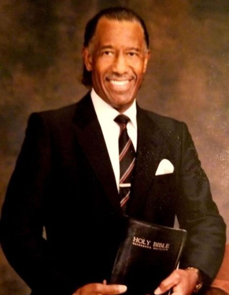 REV. DR. JAMES DAVIS Profile Photo