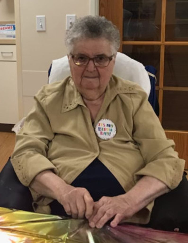 Estella Emma (Bintz)  Kalinowski