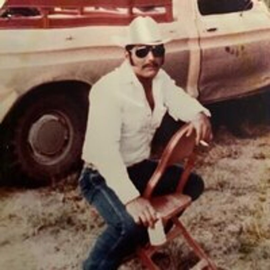 Santiago Hernandez Jr.