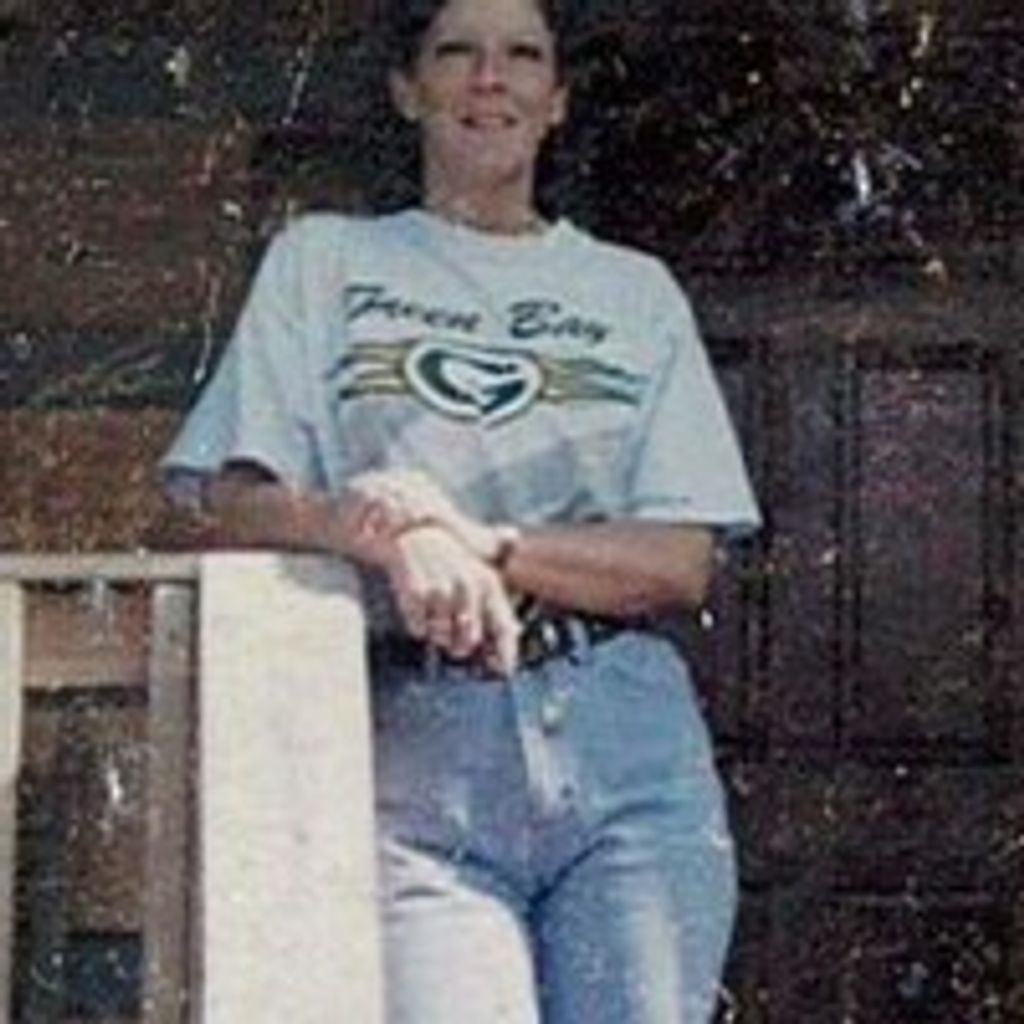 Deirdre Lynn Holder Profile Photo