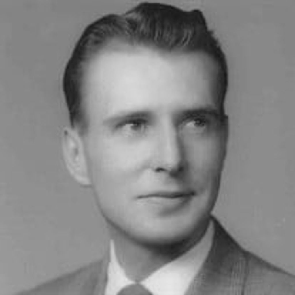 Roy L Hilde