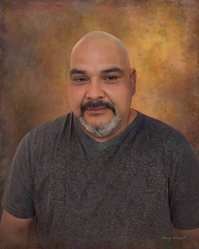 Maximiano Martinez Jr Profile Photo