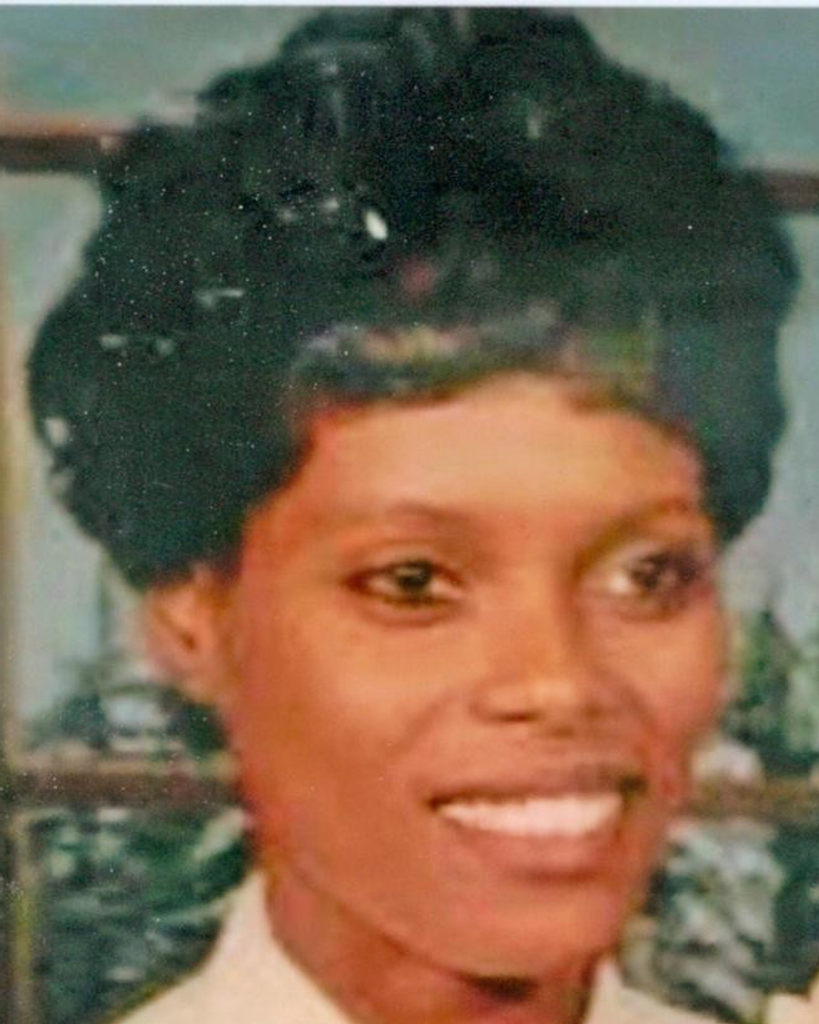 Sonia Hall Profile Photo