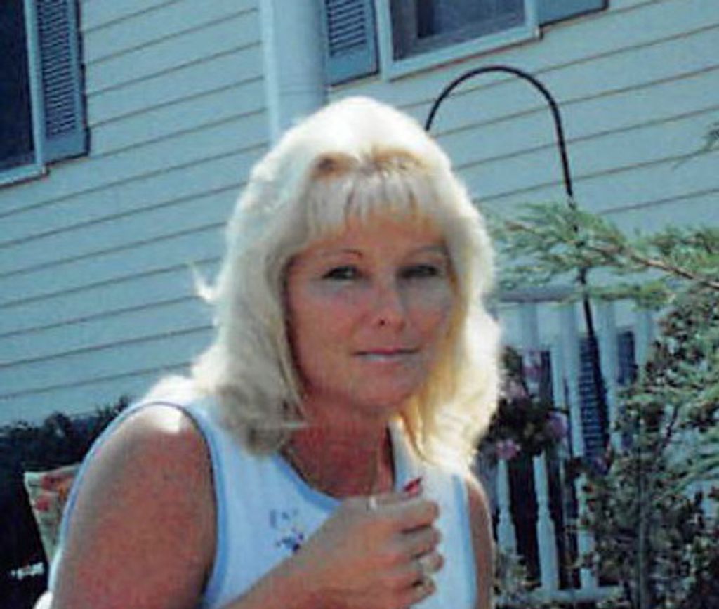 Lynnette Dawn (Corron)  Brinton