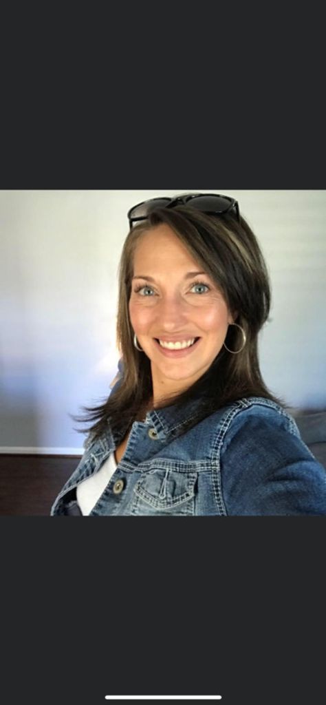 Angela Marie Hall Profile Photo