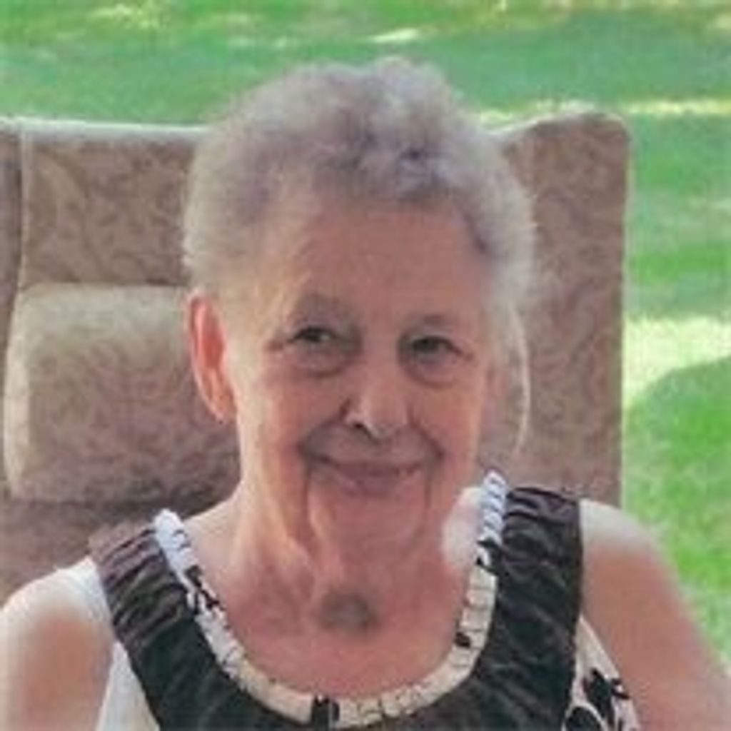 Clara  "Lou" (Lindenmuth)  Gray