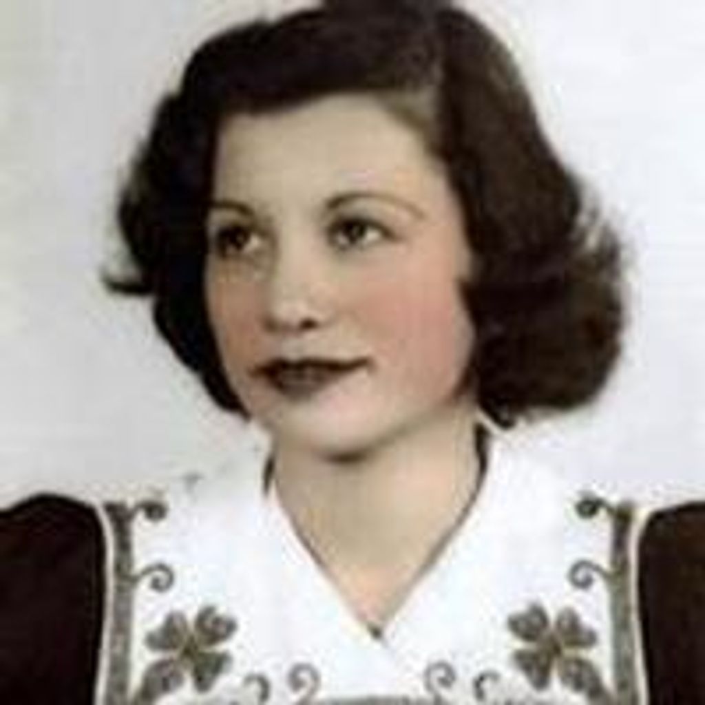 Catherine Elvira Mora Acosta