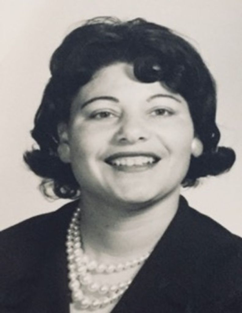 Carrie Faulk Combs Profile Photo