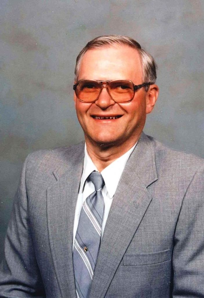 Robert "Bob" Eugene Riley Profile Photo