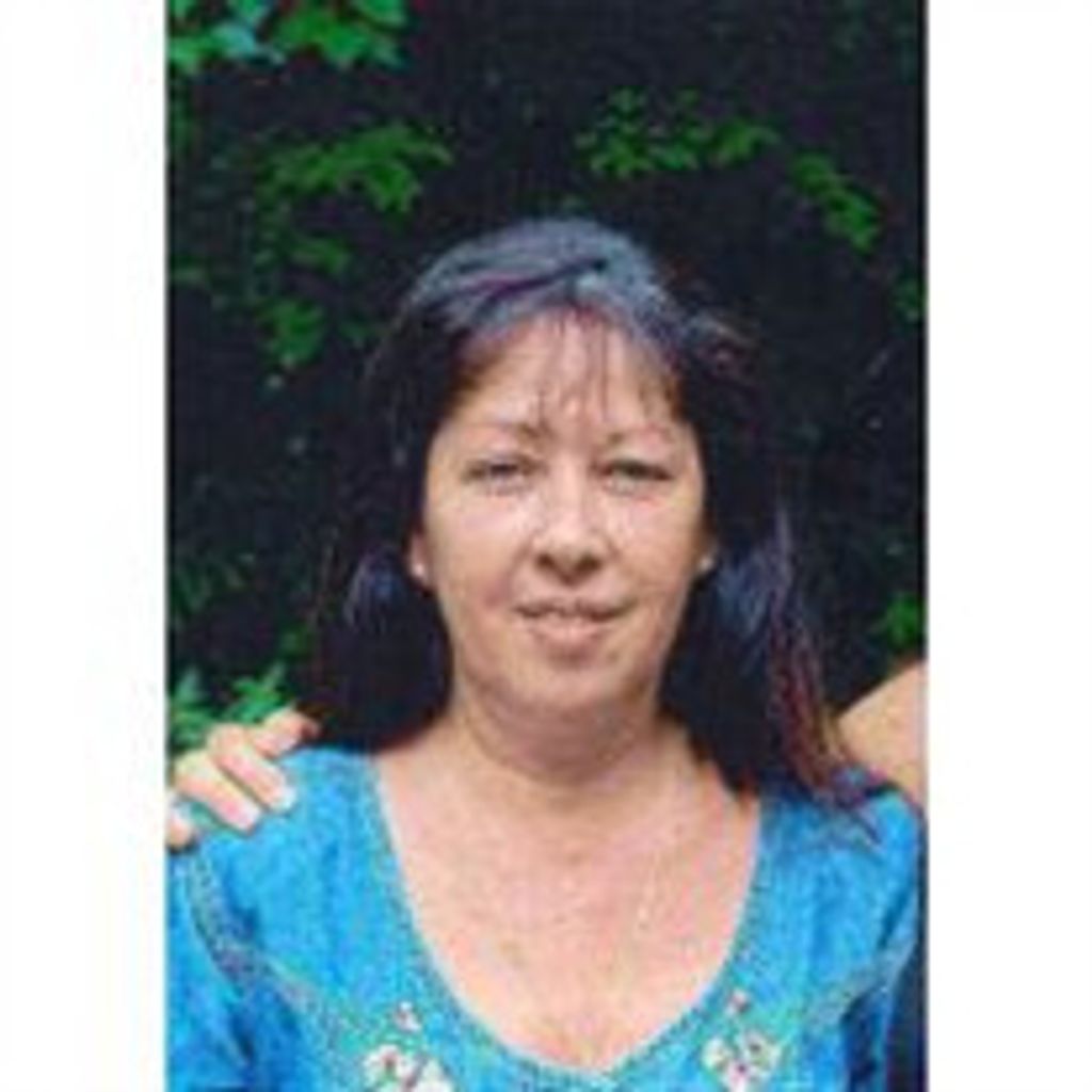 Claire P Simpson
