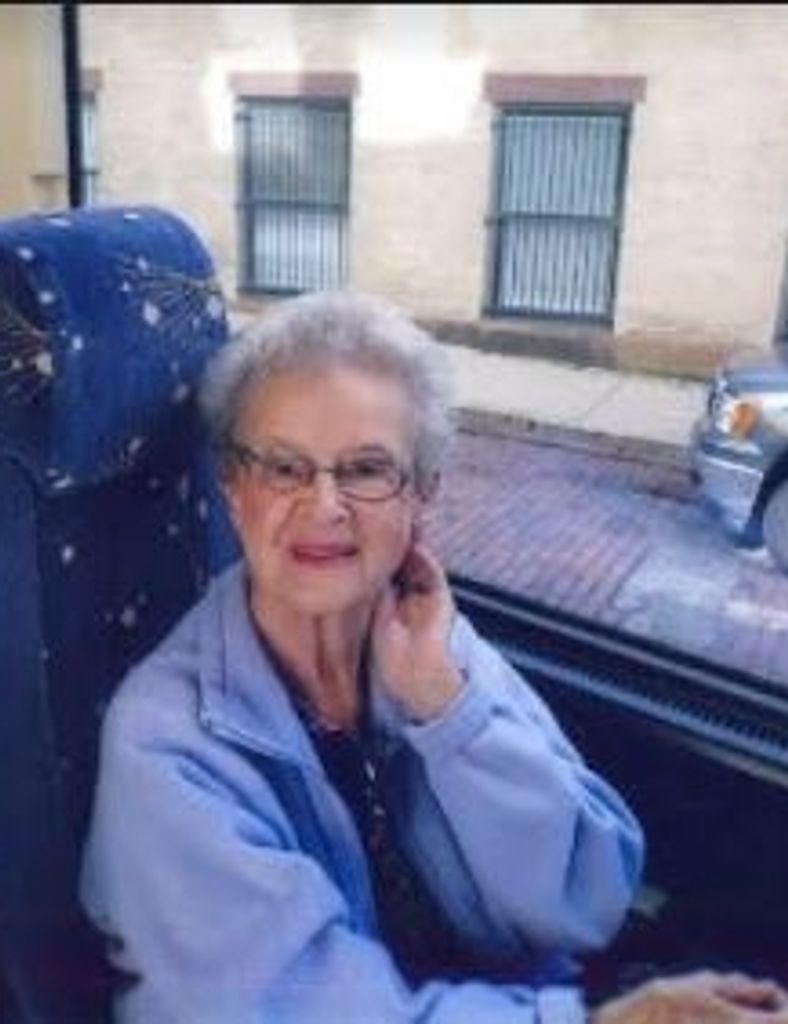 Evelyn Elaine Fernau Profile Photo