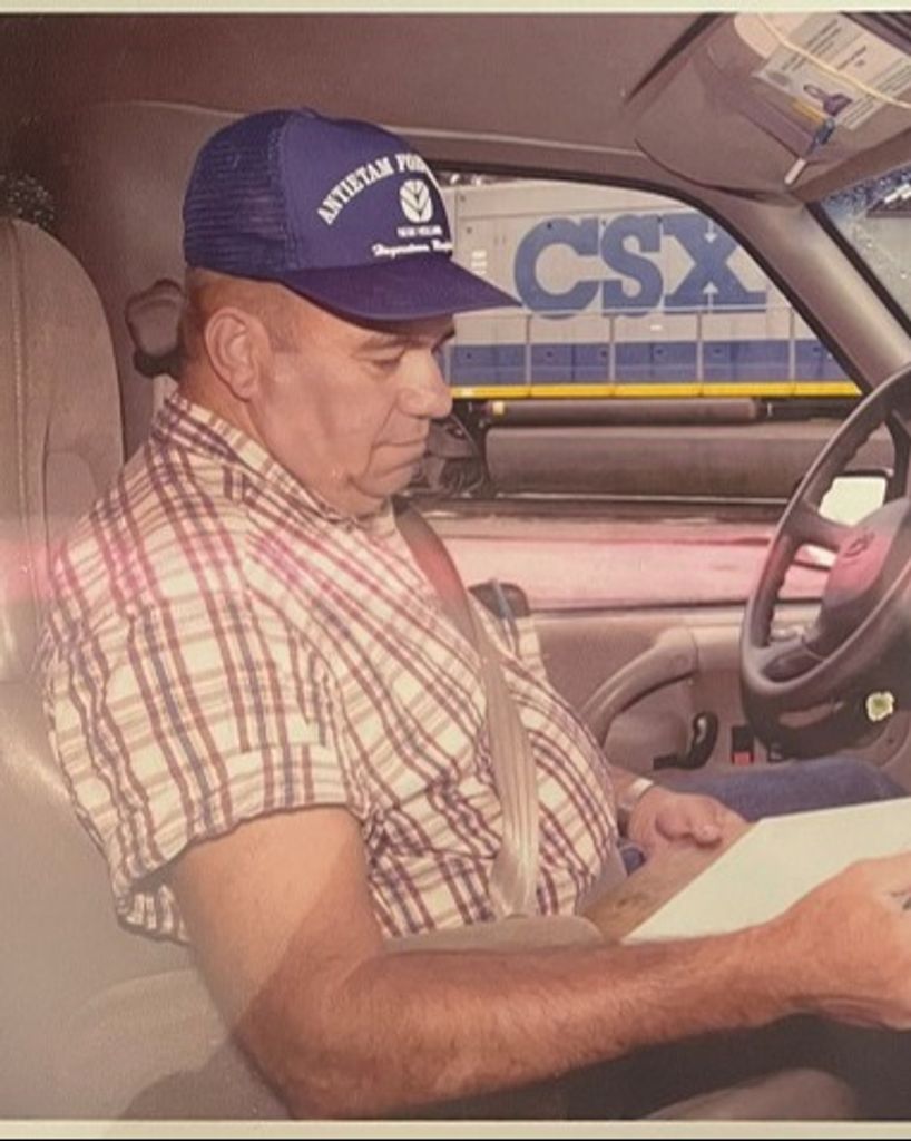Robert L. "Bobby" Bealer