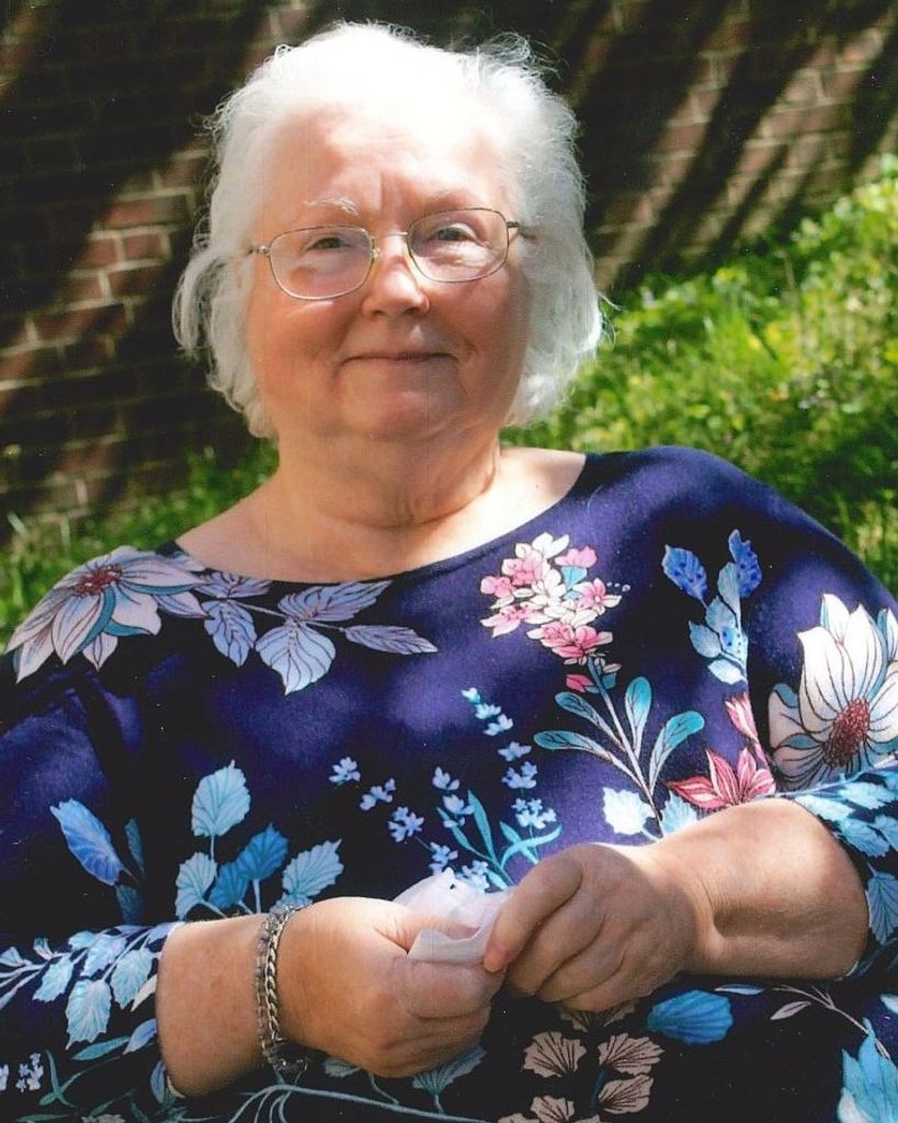 Glenna Mae Stonewall Profile Photo