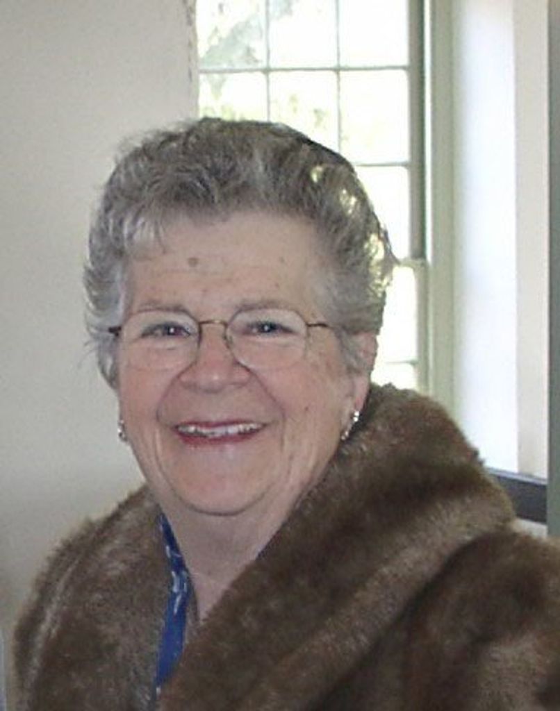 Betty-Lou Rooney Profile Photo