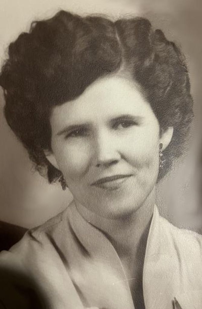 Evelyn Hope Andrews Profile Photo